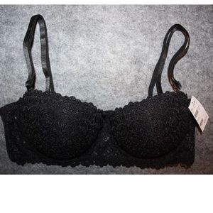 FREDERICKS OF HOLLYWOOD BREATHTAKING LACE CONVERTIBLE BALCONETTE BRA Black